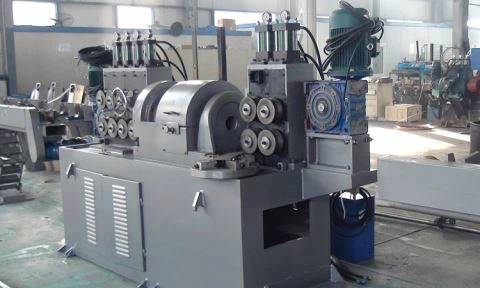 Semi Automatic Metal Coil kuorinta kone