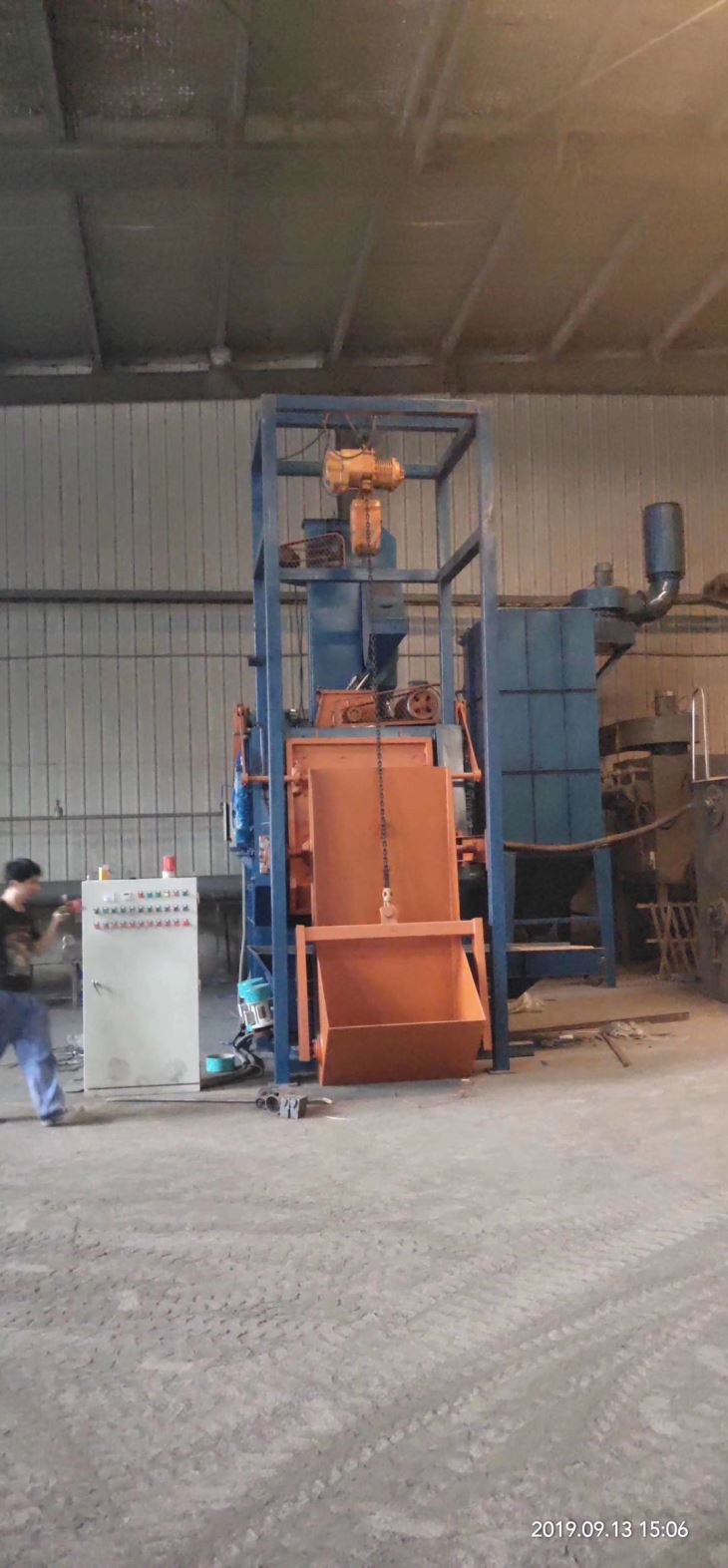 Palkkiputkipuhalluslaite metallin työstöön