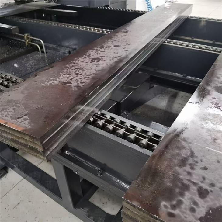Verified By The India And China Market CNC Sawing And Milling Machine